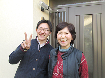   遠くから我が家を見るたび、無事に工事が終わった喜び、嬉しさが込み上げてきます。